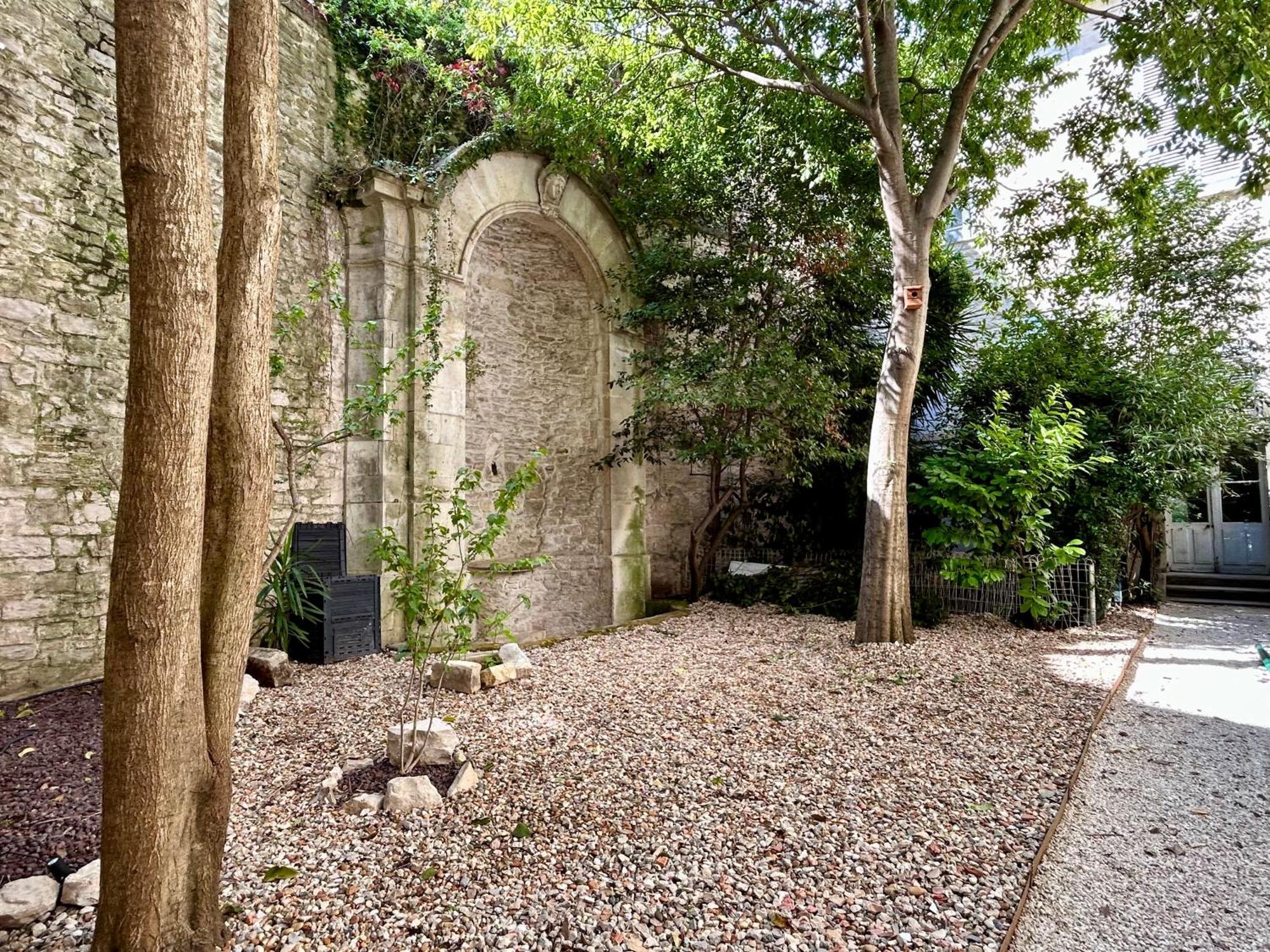 Appartement Le Pavillon Des Arenes - Jardin Et Terrasse Prives
